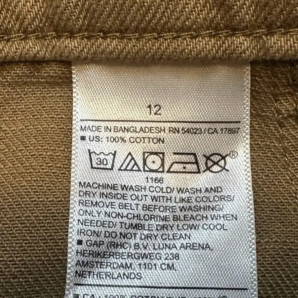 Banana Republic Belted Chino Shorts sz 12 100% cotton Shorts
